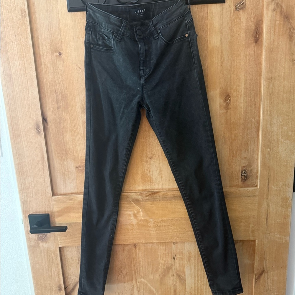 DSTLD Black High-Rise Skinny Jeans – Size 26